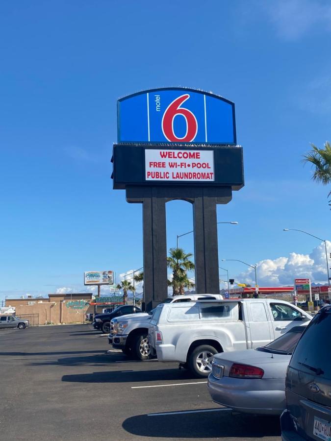 Motel 6 Bullhead City, Az - Laughlin Buitenkant foto